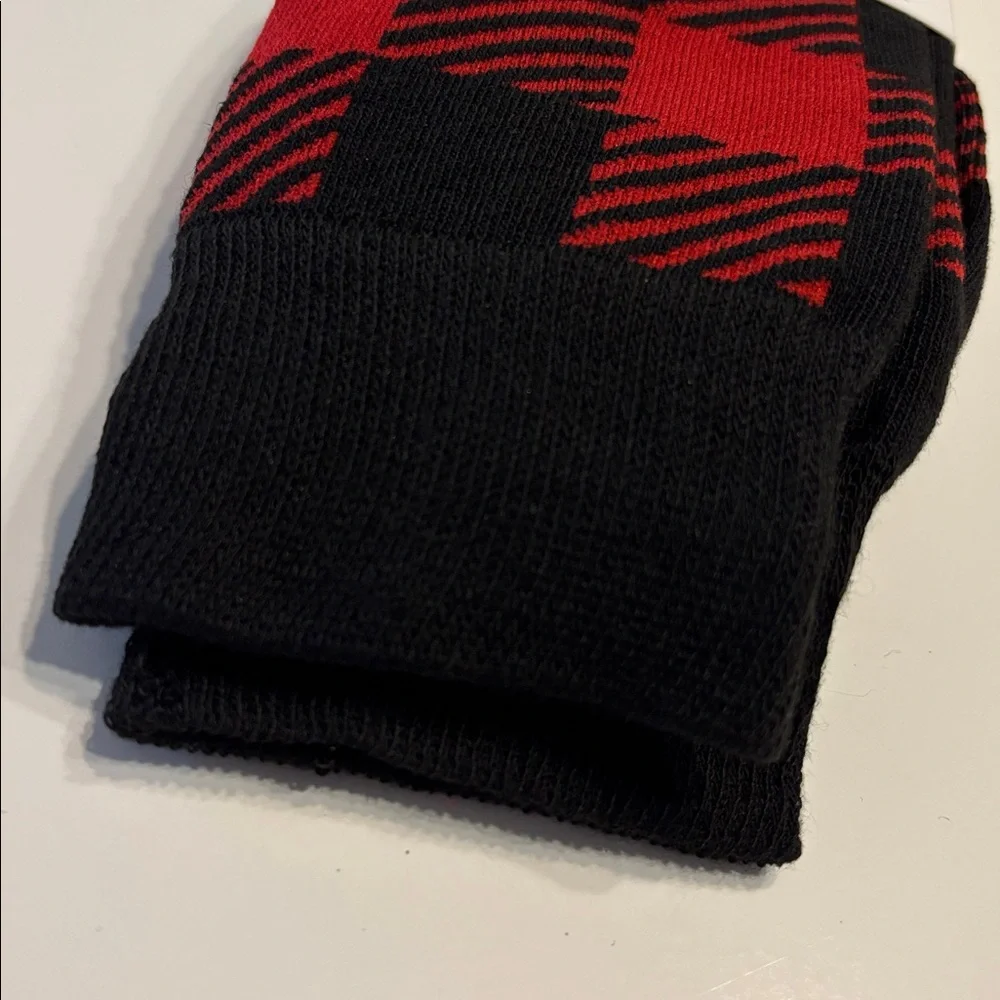 Goodfellow & Co Men's Buffalo Plaid & Solid Black Crew Socks 2 Pack